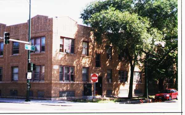 4751-4757 N Leavitt in Chicago, IL - Foto de edificio