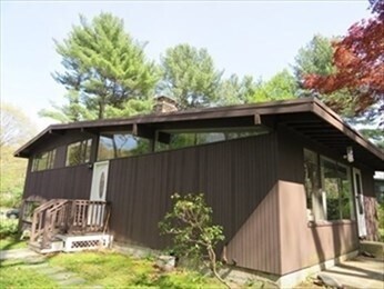 6 Rolfe Rd in Lexington, MA - Building Photo