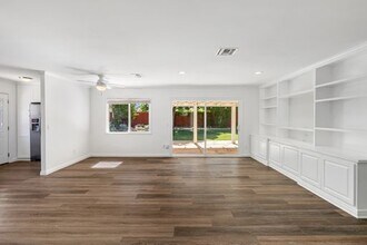 23906 Hamlin St in Los Angeles, CA - Building Photo - Building Photo