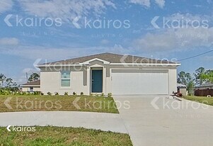 4020 Garden Blvd in Cape Coral, FL - Building Photo
