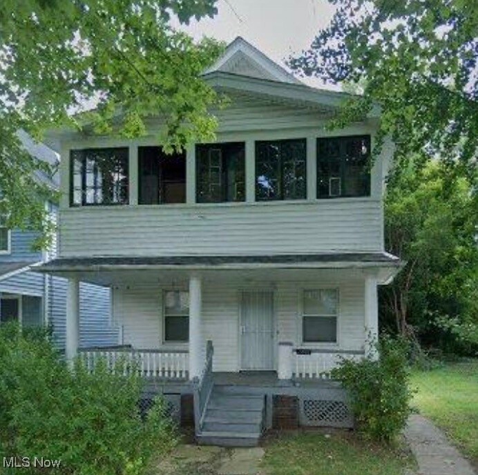 2099 W 81st St in Cleveland, OH - Building Photo