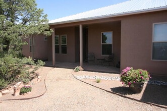 42 Express Blvd in Sandia Park, NM - Building Photo - Building Photo