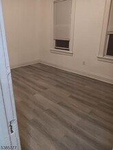 259 Weequahic Ave in Newark, NJ - Building Photo - Building Photo