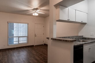 Alta Vista Village in Phoenix, AZ - Building Photo - Interior Photo