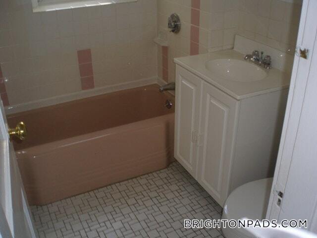 115 Kilsyth Rd in Boston, MA - Building Photo
