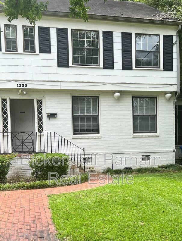 property at 1230 10th St