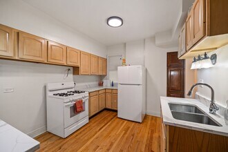 1015 Garnett Pl in Evanston, IL - Building Photo - Building Photo