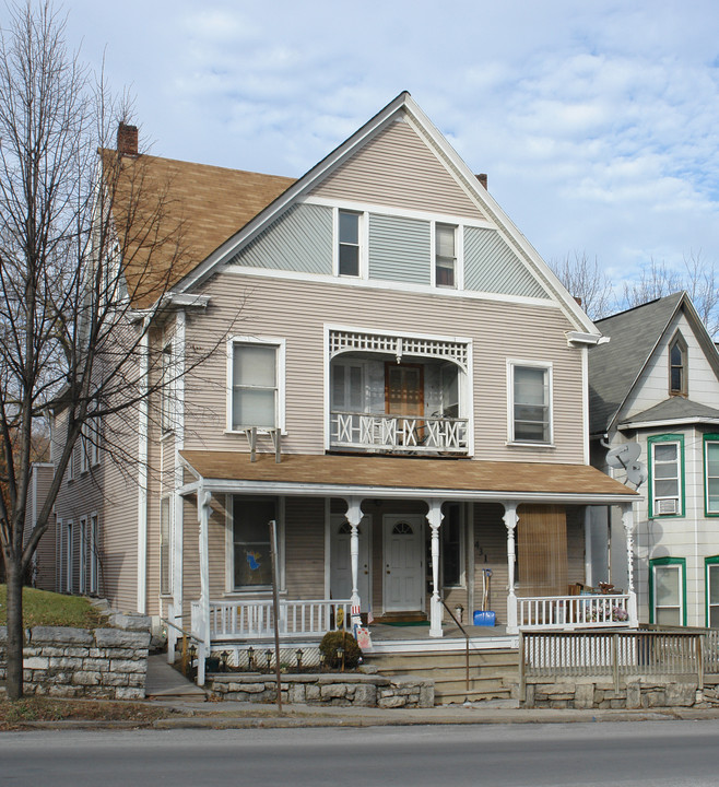 431 Willowbank St in Bellefonte, PA - Foto de edificio