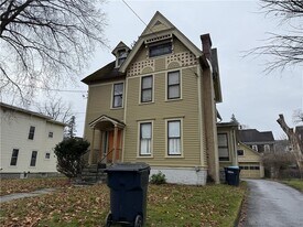 65 Ford Ave in Oneonta, NY - Building Photo