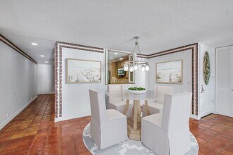 647 Sleepy Hollow Ln in Laguna Beach, CA - Building Photo - Building Photo