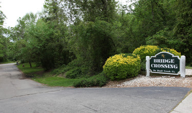 Bridge Crossing in Raleigh, NC - Building Photo - Building Photo