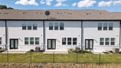 12 Mission Blvd in Pendergrass, GA - Building Photo - Building Photo