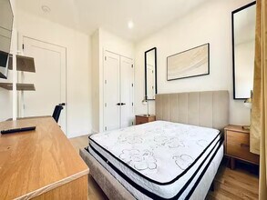 Furnished room/NOT APARTMENT in Brooklyn, NY - Building Photo - Building Photo