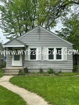 4422 Gaywood Dr in Fort Wayne, IN - Building Photo