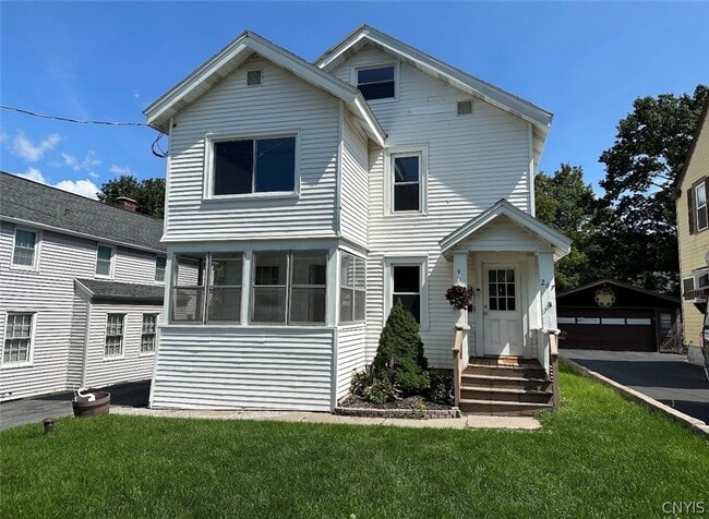 property at 207 Draper Ave