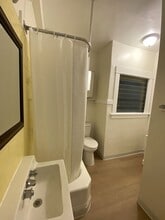 67 Linden Ave in Long Beach, CA - Building Photo - Building Photo