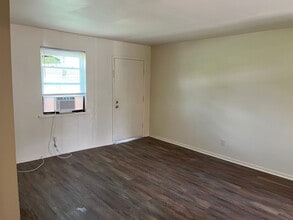 694 Hickory St in Augusta, GA - Building Photo - Building Photo