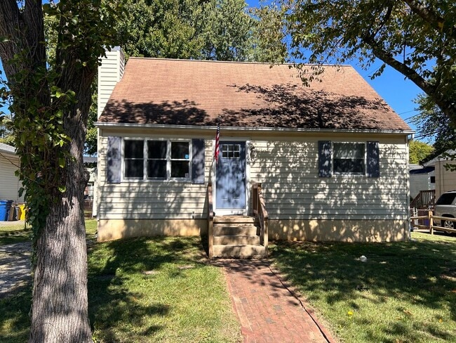 property at 198 Woods Dr