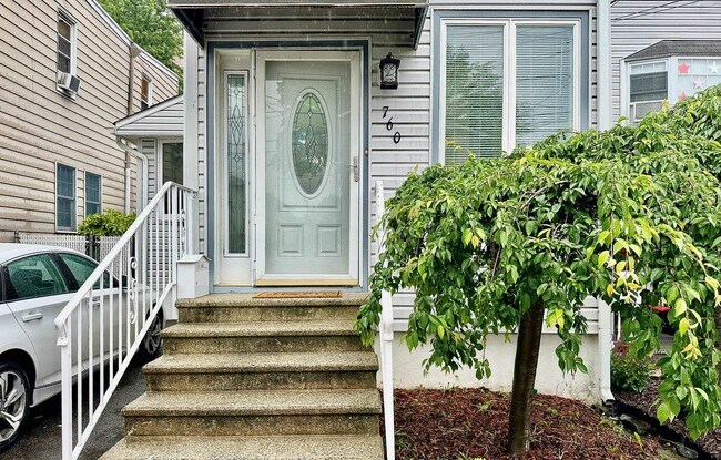 760 6th St in Secaucus, NJ - Building Photo - Building Photo