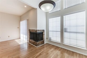 3909 Rawlins St in Dallas, TX - Building Photo - Building Photo