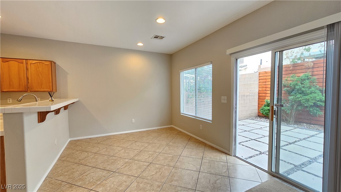 266 Echo Dell Ct in Henderson, NV - Building Photo