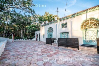 1700 Park St N in St. Petersburg, FL - Building Photo - Building Photo