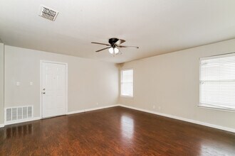 8415 Chalk Hill Cove in Converse, TX - Building Photo - Building Photo