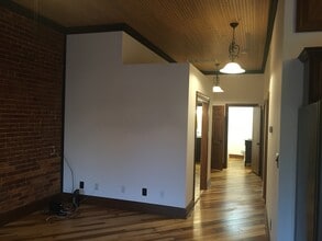 314 E 4th St, Unit A in Huntingburg, IN - Building Photo - Building Photo