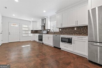 1000 Palmetto Ave SW in Atlanta, GA - Building Photo - Building Photo