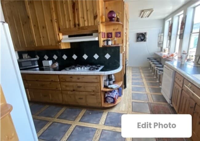 587 S Main St, Unit 4 bedroom in Springville, UT - Building Photo - Building Photo
