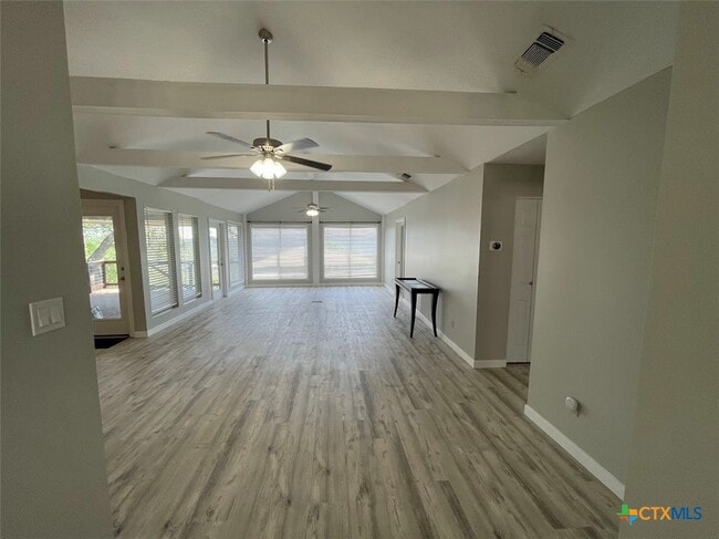 744 Hill Top Dr in Canyon Lake, TX - Building Photo - Building Photo