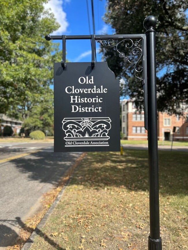 property at 428 Thorn Pl