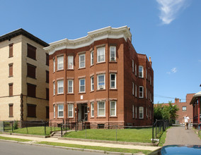 146-148 Jefferson St in Hartford, CT - Foto de edificio - Building Photo