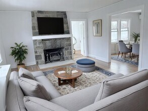 376 Hayward Ave in Mount Vernon, NY - Building Photo - Building Photo
