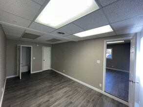 Highland Apartments in West Lafayette, IN - Building Photo - Interior Photo