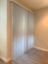 Serenity NoHo in North Hollywood, CA - Foto de edificio - Interior Photo
