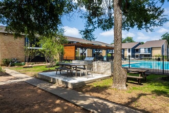 The Grove in Austin, TX - Foto de edificio - Other