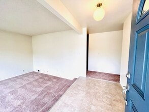 9802 Davona Dr in San Ramon, CA - Building Photo - Building Photo