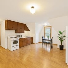 97 W 30th St in Bayonne, NJ - Building Photo - Building Photo