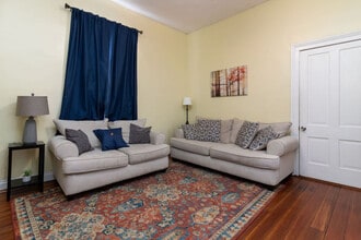 737 3rd Ave in Columbus, GA - Foto de edificio - Building Photo