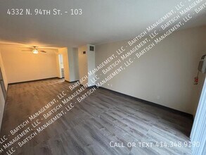 4332 N 94th St in Wauwatosa, WI - Building Photo - Building Photo