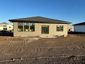 11918 S 117th St in Papillion, NE - Building Photo - Building Photo