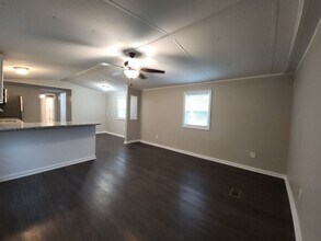 4 Elcona St in Hubert, NC - Building Photo - Building Photo