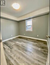 1 Bloomfield Ave in St Catharines, ON - Building Photo - Building Photo