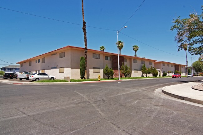 Ambassador Apartments in Las Vegas, NV - Building Photo - Building Photo