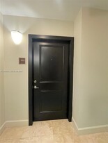 10 Aragon Ave, Unit 1412 in Coral Gables, FL - Building Photo