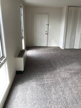 JSB Apartments in Waldorf, MD - Building Photo - Interior Photo