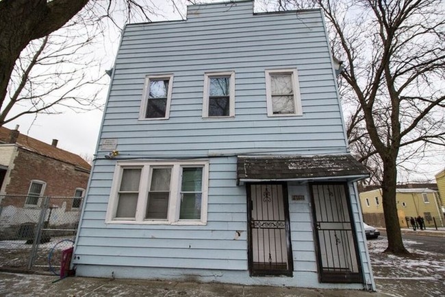 10800 S Hoxie Ave in Chicago, IL - Building Photo - Building Photo