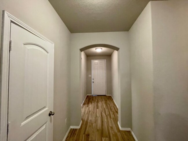 3708 Evergreen Ridge Rd in Fort Worth, TX - Building Photo - Building Photo