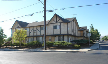 504 E Q-3 S in Palmdale, CA - Building Photo - Building Photo